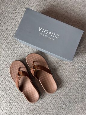 Vionic Aloe Leather Women's Sandals